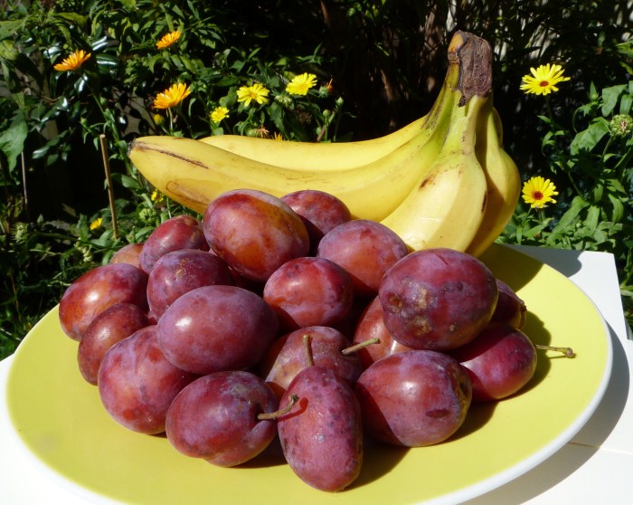 foto, pruimen en bananen, 9 september 2012